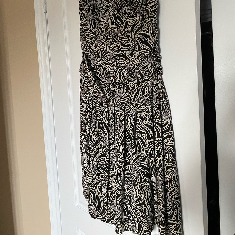 Nicole Miller Women’s dress size 8